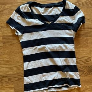 Tommy Hilfiger Navy Blue and White Tee Size M
